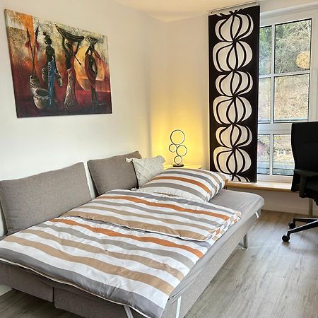 Grosszuegiges Helles Penthouse -Komplette Etage- Mit Balkon Und Stellplatz In Ruhiger Lage Kulmbach Buitenkant foto