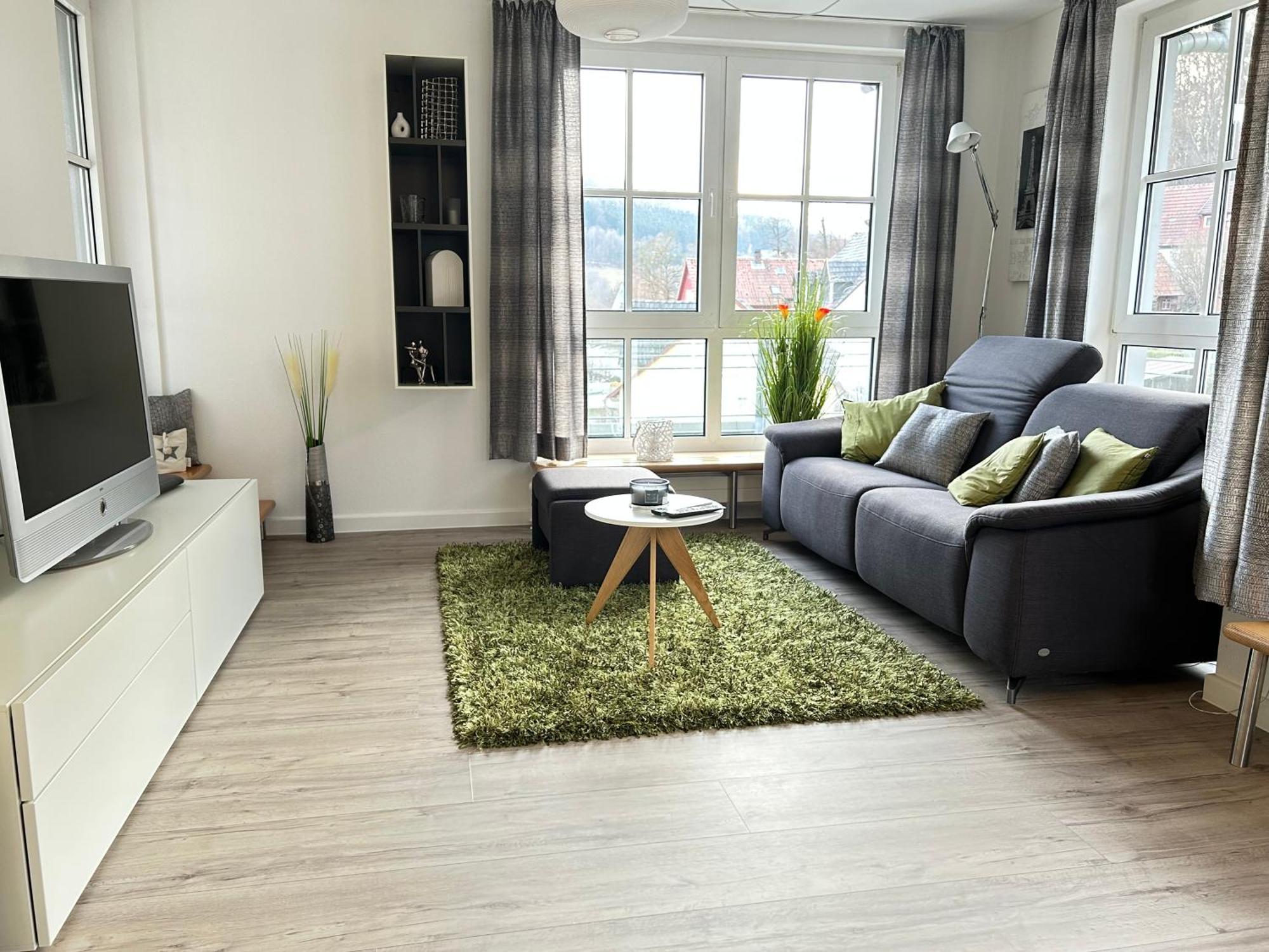 Grosszuegiges Helles Penthouse -Komplette Etage- Mit Balkon Und Stellplatz In Ruhiger Lage Kulmbach Buitenkant foto
