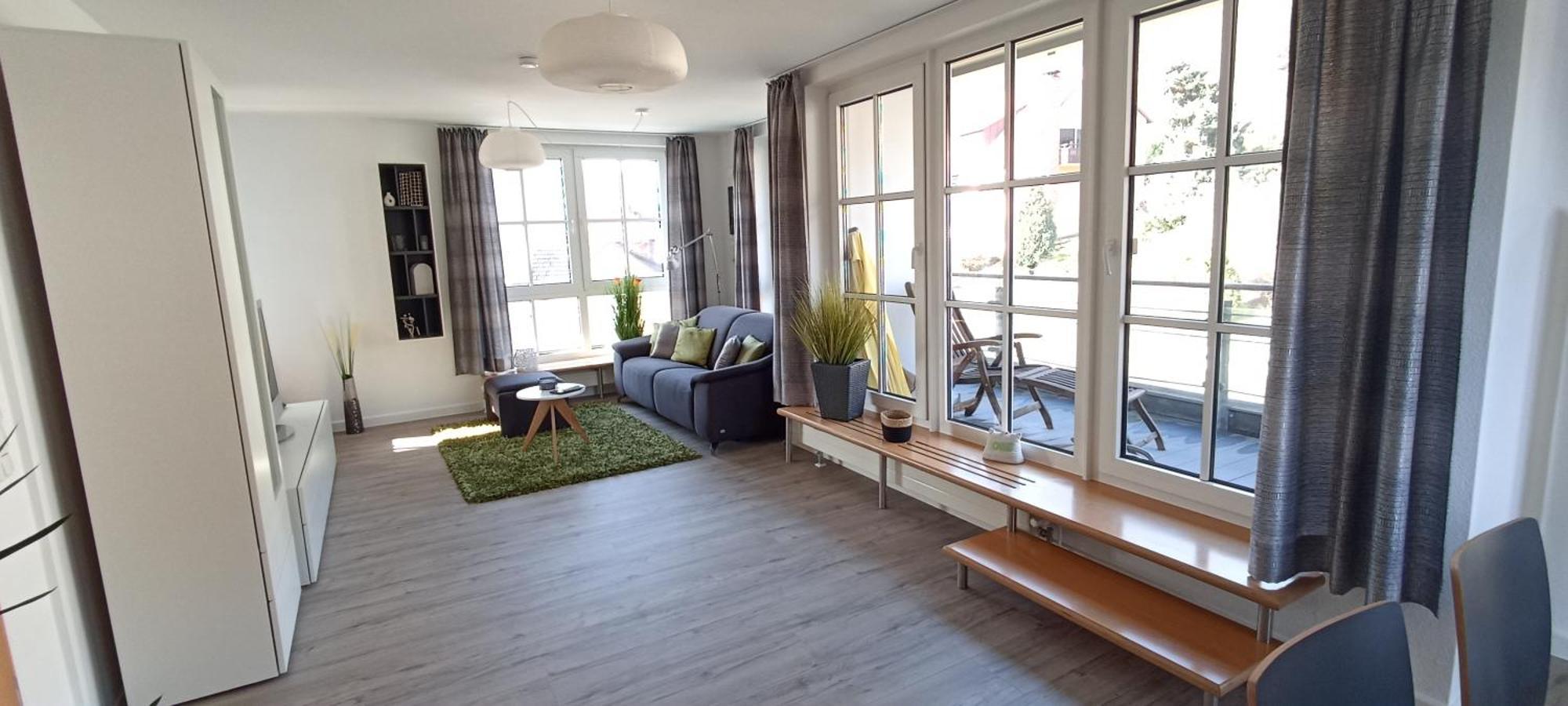 Grosszuegiges Helles Penthouse -Komplette Etage- Mit Balkon Und Stellplatz In Ruhiger Lage Kulmbach Buitenkant foto