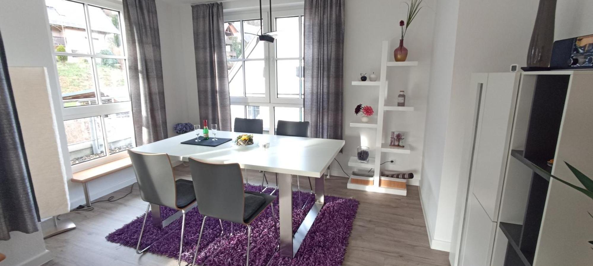 Grosszuegiges Helles Penthouse -Komplette Etage- Mit Balkon Und Stellplatz In Ruhiger Lage Kulmbach Buitenkant foto