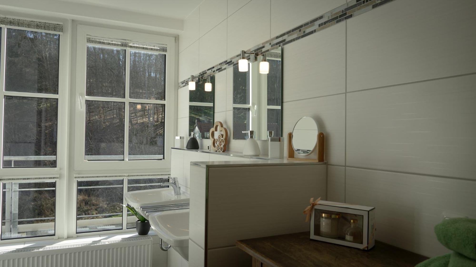 Grosszuegiges Helles Penthouse -Komplette Etage- Mit Balkon Und Stellplatz In Ruhiger Lage Kulmbach Buitenkant foto