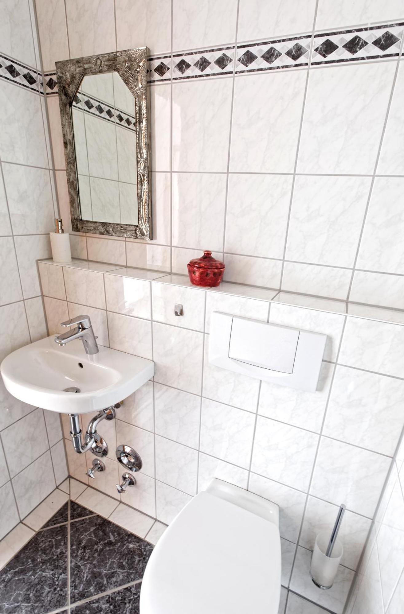 Grosszuegiges Helles Penthouse -Komplette Etage- Mit Balkon Und Stellplatz In Ruhiger Lage Kulmbach Buitenkant foto